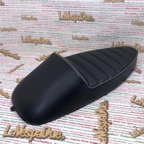 Black single-seater hump seat, SPORT model, without lock, for VESPA PX 80 125 150 200 PE LUSSO PX 98 MY, black, suitable for 125 VNA VNB GT GTR SUPER TS 150 VBA VBB GL SPRINT V. SUPER