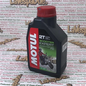 MOTUL SCOOTER EXPERT 2T TECHNOSYNTHESE Wettbewerbsmischungsöl für VESPA SCOOTER 2-Takt-Gemisch Minimiert Rauch und Ablagerungen