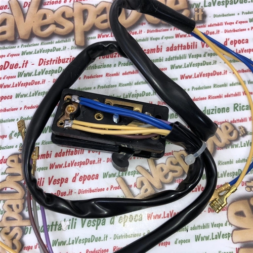 Interrupteur d'éclairage pour Vespa 125, 150 et 200 PX PE avec clignotants et sans batterie, ou pour systèmes 12 volts sans clignotants ni batterie, version Eco RO 149185