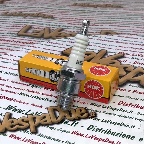 NGK B5HS NGK short pitch spark plug for VESPA 50 80 90 125 150 180 200
