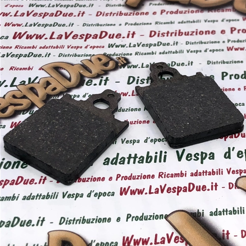 Plaquettes de frein avant ELITE ORGANIC BE NEWFREN pour VESPA 125 150 200 PX à partir de 1998, pour un freinage puissant et modulable.