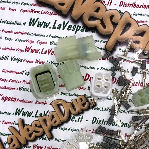Jeu de 4 supports de connecteurs électriques type 090 à 2, 3, 4 et 6 broches, avec connecteurs et caoutchoucs, pour diverses applications et modifications du système électrique des Vespa Ape et Lambretta.