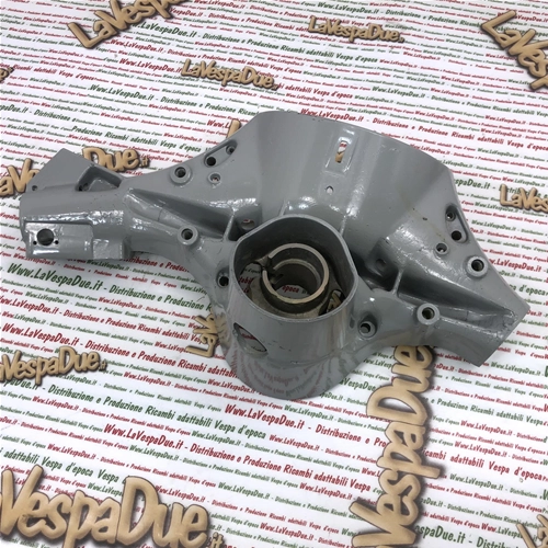 Parte inferior de la carcasa del manillar LML para VESPA PX 80 125 150 200 PE a partir de 1981, modelos con freno de tambor delantero ro 563789 244255 2442555