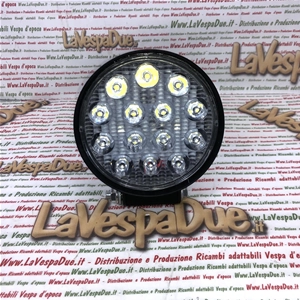 Universal additional round spotlight IP67 10/30 V volt 42 W with 16 LEDs 4320 lumens color 6000 k with polycarbonate lens for applications on shield and rollbar