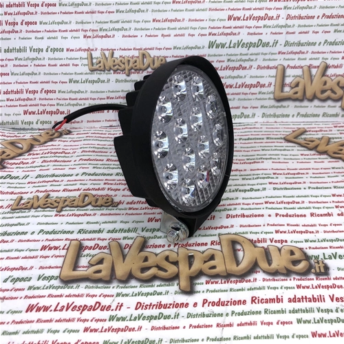 Universal additional round spotlight IP67 10/30 V volt 42 W with 16 LEDs 4320 lumens color 6000 k with polycarbonate lens for applications on shield and rollbar