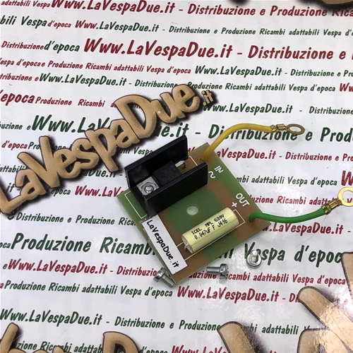 Redresseur VESPA 150 VL1T VL2T VL3T jusqu'au châssis 82751 avec régulateur de courant électronique et dissipateur thermique