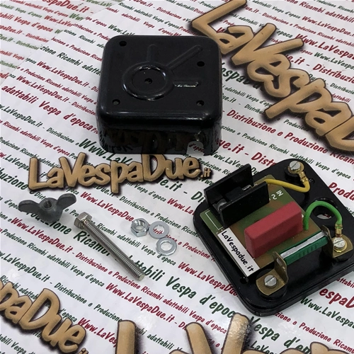 Kit redresseur pour câbles externes VESPA 150 GS VS1T et VS2T vers carte électronique : régulateur de courant avec dissipateur thermique et diode haute tension.