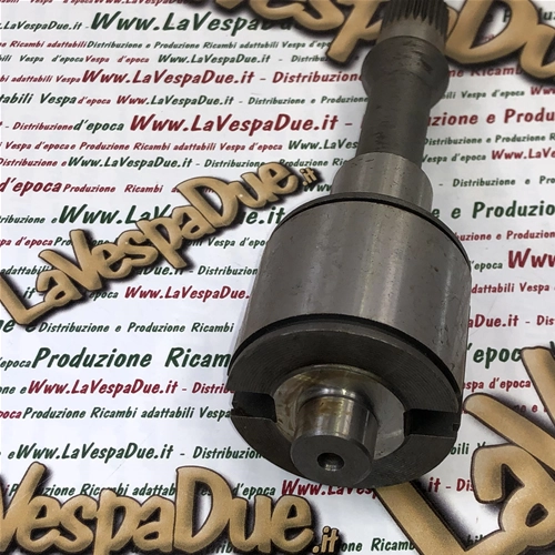 Arbre de transmission pour Vespa 50 première série, petite porte, avec croix à 2 griffes