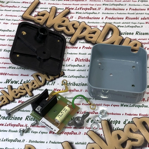 Kit redresseur pour Vespa 125 VNB1 Super GT 150 Super Sprint VBB1 GL 180 SS 200 Rally. Carte électronique de redresseur et régulateur de courant avec dissipateur thermique.