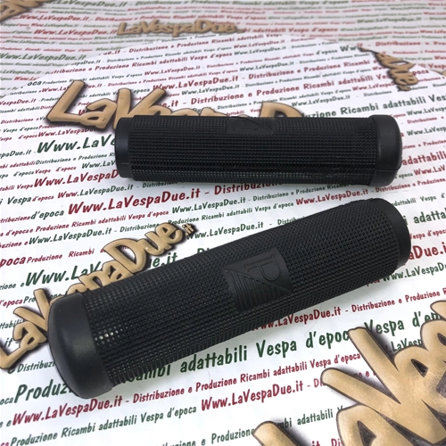 Paar schwarze, gepunktete Griffe für VESPA 125 V1T V15T V30T A V33T VM1T VM2T VN1T VN2T VU1T U APE 125 A 150 B AB Italienisches Produkt ro 012153