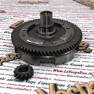 Cloche d'embrayage à denture hélicoïdale Z 14 - 69 en fonte pour transmission primaire VESPA 50 CV FL (paire)