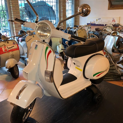 Kit serie fregi adesivi targhette per GIOCATTOLO cavalcabile elettrica 12v per bambini VESPA PX 125 150 200 Celebrazione 150° Anniversario Anniversary Unità d'Italia