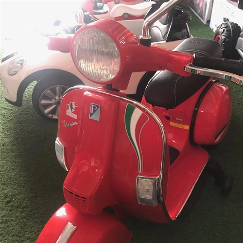 Kit serie fregi adesivi targhette per GIOCATTOLO cavalcabile elettrica 12v per bambini VESPA PX 125 150 200 Celebrazione 150° Anniversario Anniversary Unità d'Italia