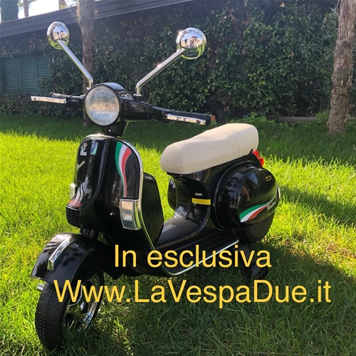 Kit serie fregi adesivi targhette per GIOCATTOLO cavalcabile elettrica 12v per bambini VESPA PX 125 150 200 Celebrazione 150° Anniversario Anniversary Unità d'Italia