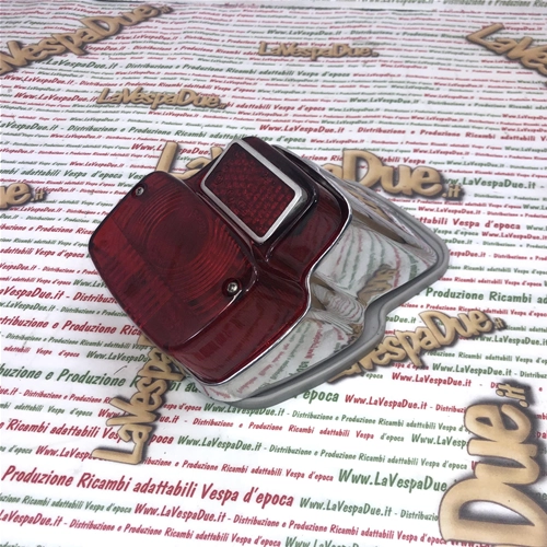 Rear brake light in polished chromed aluminum with bulb for VESPA 50 90 125 SS R VMA1T PRIMAVERA