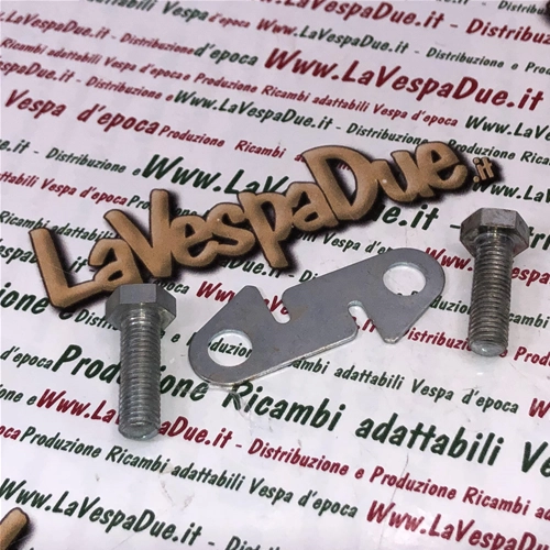 Kit de 2 boulons de 7 mm avec plaque pour la fixation du verrou de levier de démarreur pour VESPA V98T 125 V1 V15 V30 V33 VU1 VM VN 150 VL 150 VB1T GS APE A1 A15 AB AC AE AD PENTARò APA