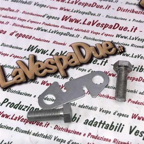 Kit de 2 boulons de 7 mm avec plaque pour la fixation du verrou de levier de démarreur pour VESPA V98T 125 V1 V15 V30 V33 VU1 VM VN 150 VL 150 VB1T GS APE A1 A15 AB AC AE AD PENTARò APA