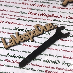 Llave plana simple de 10 mm con tratamiento bruñido y boca inclinada a 15° para VESPA 50 90 125 150 160 180 200.