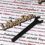 Llave plana simple de 10 mm con tratamiento bruñido y boca inclinada a 15° para VESPA 50 90 125 150 160 180 200.