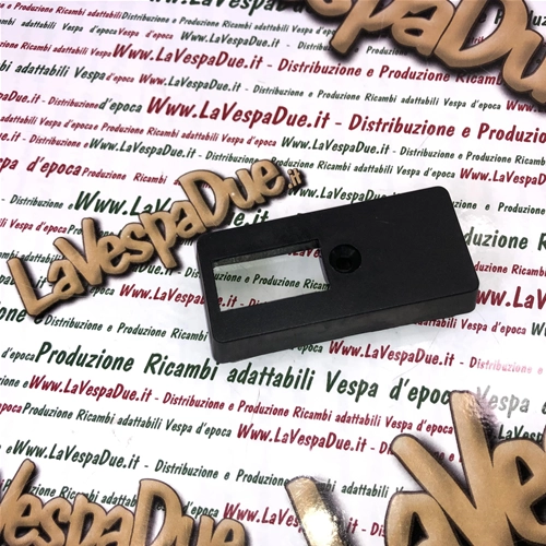 TAPA DEL INTERRUPTOR DE INTERMITENTES VESPA 125 150 200 PX PE ARCOBALENO PK EXTRANJERO - RO 217899