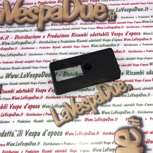 TAPA DEL INTERRUPTOR DE INTERMITENTES VESPA 125 150 200 PX PE ARCOBALENO PK EXTRANJERO - RO 217899