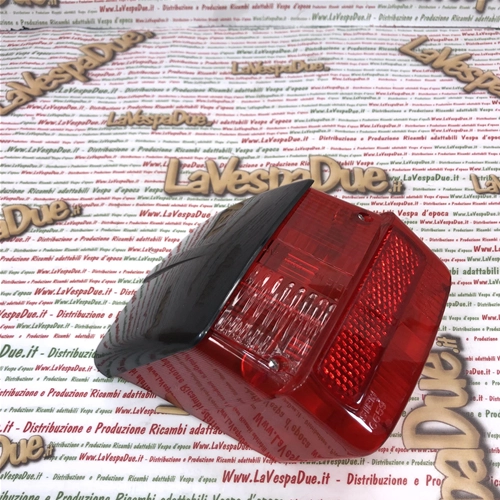 Feu arrière SIEM d'origine pour Vespa 125, 150, 180, 200 TS, GTR, Sprint, Veloce, Rallye (réf. 121017, 141758), complet avec support de lampe, joint et visière.