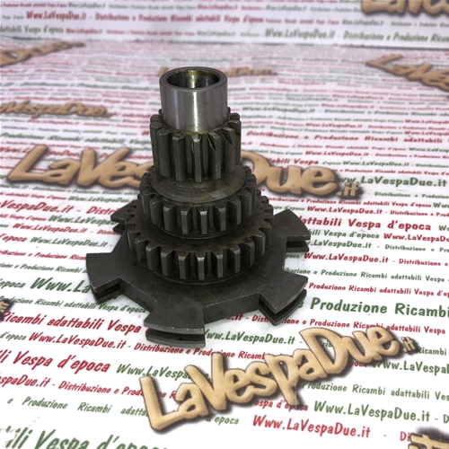Engranaje cuádruple primario de eje múltiple 14 - 20 - 27 COJINETE INTERNO 37 mm para VESPA 125 VNA ro 048347 048437 089996 089025 Producto italiano