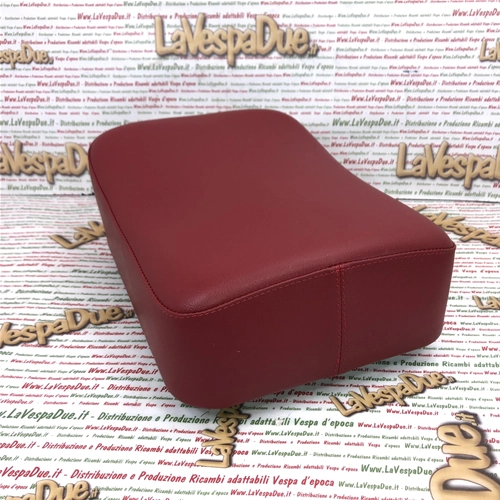 Antikrotes Heckpolster komplett mit Befestigungswinkeln für Vespa 125 VNA1/2T VNB1/2/3/4/5/6T 150 VB1T VBA1T VBB1/2T Code 084873