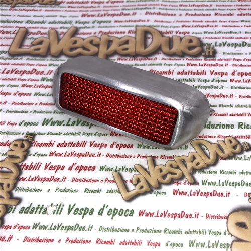 Luz trasera SIEM completa para VESPA 125 V30T V33T de 1951 a 1952.