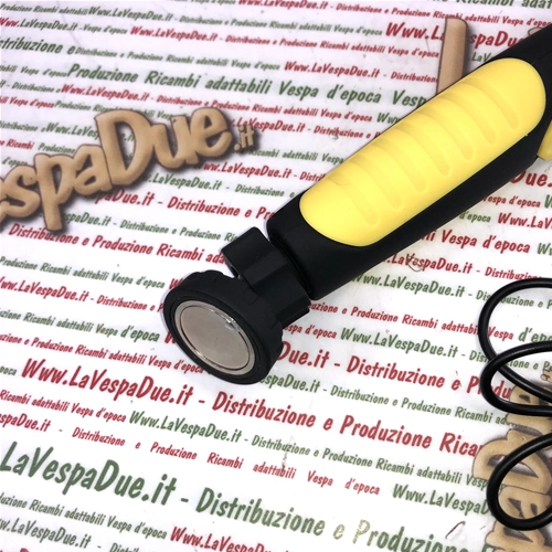 Lampe d'atelier LED rechargeable et articulée avec base magnétique et intensité lumineuse réglable, câble de chargement USB inclus