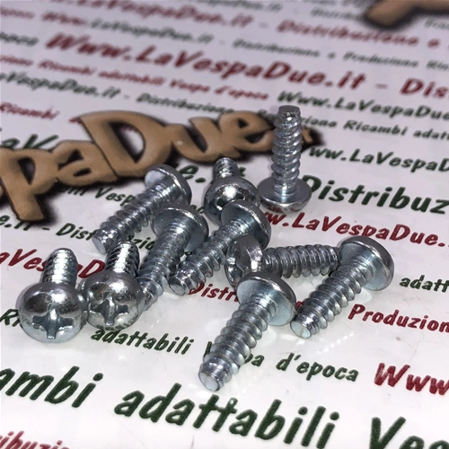 1 Schraube 4,2 x 13 mit Kreuzkopf zur Befestigung der Kühlergrillblende PX PE SPECIAL und der hinteren Sitzplatte für VESPA PX 80 125 150 200 PX PE LUSSO MY ro 008455