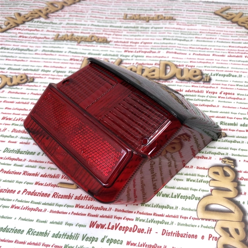 Approved plastic lens for rear stop light complete with black roof for VESPA 125 150 180 200 TS GTR SPRINT VELOCE RALLY ro 121017