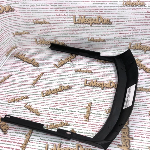 Spoiler de bas de caisse sous le plancher pour VESPA PX 125 T5 ro 226102