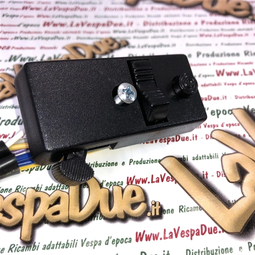 Commutatore deviatore interruttore luci frecce per VESPA 125 150 200 PX PE con frecce e senza batteria o impianti 12 volt senza frecce e batteria r.o. 149185