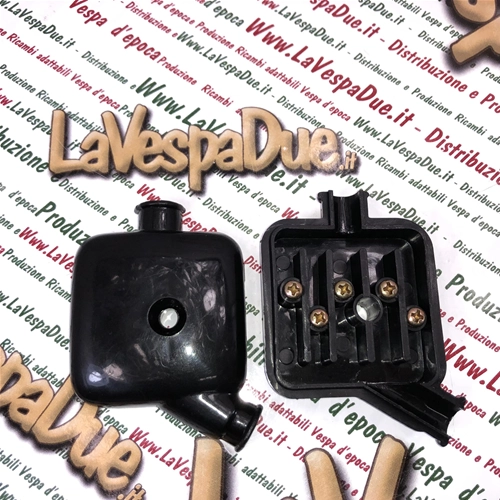 Sistema de toma de corriente de bajo voltaje para VESPA 50 NLR SPECIAL SS 90 SS SUPER SPRINT 125 PRIMAVERA ET3 APE 50 - TL1 - TL2 ro 070744