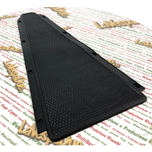 Alfombrilla central para el reposapiés de VESPA 125 150 160 200 RALLY SPRINT TS GS VNB VBB VBA GT GTR GL GS. Producto italiano ro 610009M 085072