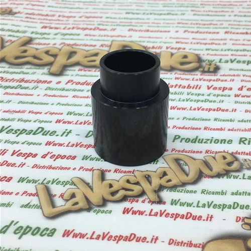 Crankshaft assembly extractor tool and flywheel side sealing ring replacement for VESPA 80 125 150 200 PX PE