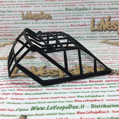 Schwarzer Moplen-Heckbremslichtgrill mit Steinschlagschutz für Vespa 80, 125, 150, 200 (altes Modell)