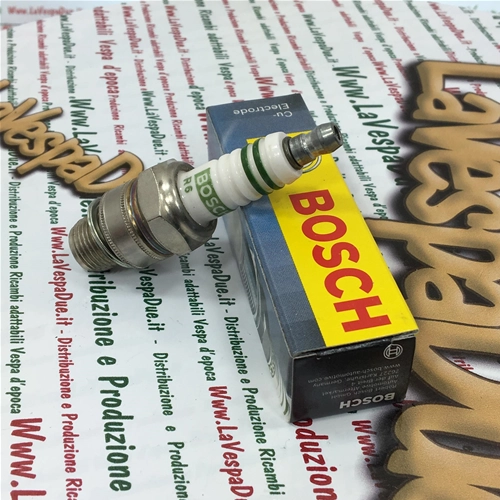 Candela BOSCH WR2AC schermata anti interferenze con nucleo in rame e resistenza antidisturbo equivalente NGK BR8HS passo corto per VESPA 50 80 90 125 150