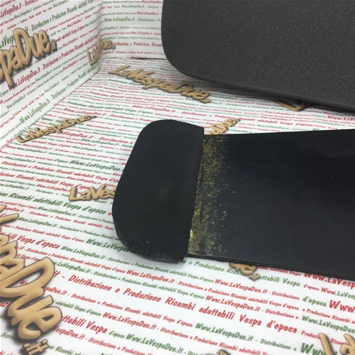 Rembourrage en mousse avec base en caoutchouc pour la protection des ressorts / Housse de selle pour Vespa 180 SS Super Sport, adaptable à la selle GS 160