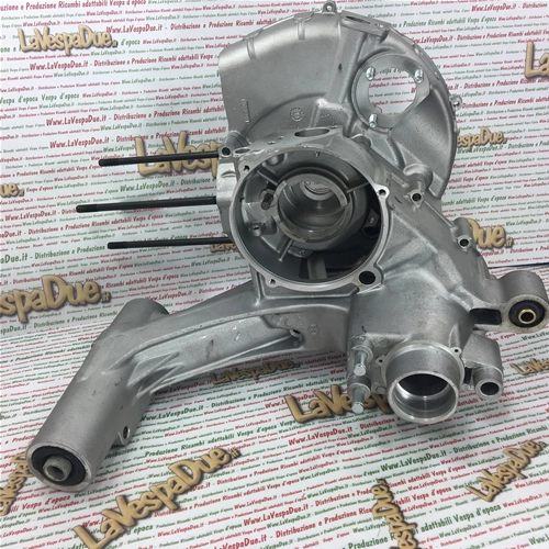Cárter de motor original PIAGGIO para VESPA PX PE 200 con mezclador automático y arranque eléctrico VSX ro 2488135 a partir de 1998.
