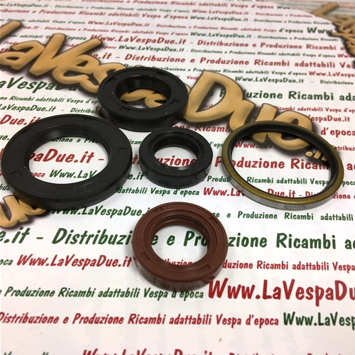 Juego de juntas de aceite de motor para VESPA 50 ET2 INYECCIÓN DE 1997 A 1999 SFERA 50 RST FREE BUSINESS STORM TYPHOON