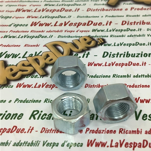 Tuerca alta M11 Ø 11 mm llave 17 mm para eje de pasador de rueda delantera y trasera para Piaggio 50 SI FL2 MIX BOSS BRAVO 3 ERRE 2 CIAO EURO 1 2 MIX TEEN GRILLO SUPERBRAVO 3 ro 114415