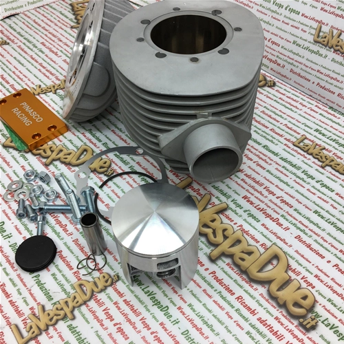 Kit cylindre en aluminium PINASCO 26032902 960 RR MASTER 225 cm³. Diamètre 69 mm, course 60 mm. Pour Vespa 200 PE PX Rally.