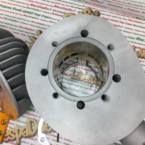 Kit cylindre en aluminium PINASCO 26032902 960 RR MASTER 225 cm³. Diamètre 69 mm, course 60 mm. Pour Vespa 200 PE PX Rally.