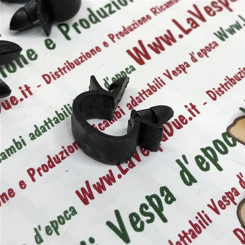Tachowellenklemme oder Motorabdeckung oder Lenkerklemme für VESPA 50 125 150 200 PK XL FL2 PLURIMATIC AUTOMATICA COSA CL CLX PIAGGIO CIAO und für APE TM P ro 191002 elektrische Systemkabelklemme