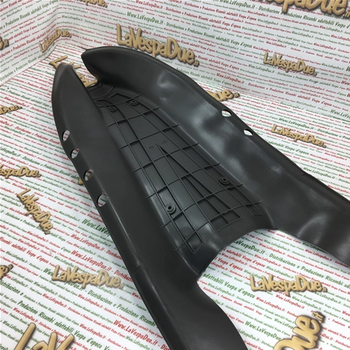 Alfombrilla central original Piaggio para VESPA 50 125 PK FL FL2 AUTOMATICA HP stock de almacén ro 256840 - 257547