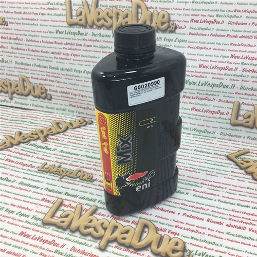 ENI Mix 2T mineral blend oil, 2-stroke blend lubricant for scooters, mopeds, VESPA, Ape, Lambretta, various motorcycles, 1 litre