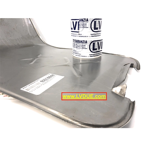 Scudo pedana completo di RINFORZI e NASELLO esagonale per VESPA 125 150 180 200 GT GTR TS SPRINT VELOCE RALLY anni 70