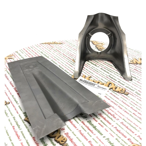 Nasello calandra musetto copristerzo lamierato stemma esagonale VESPA 50 90 125 SS N L R ET3 PRIMAVERA ELESTART porta clacson 3 fori